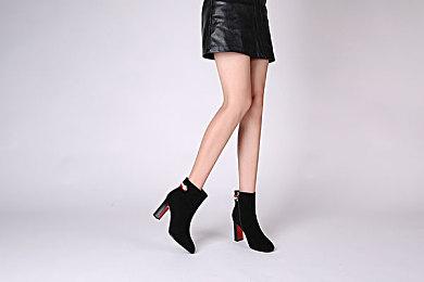 传送门就绪，《异星前哨》春节版本上线！免费新地图+皮肤！